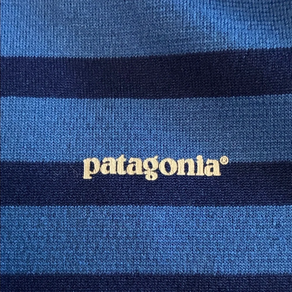 Patagonia Kids Bodysuit in Blue and Black Stripes 24 mos